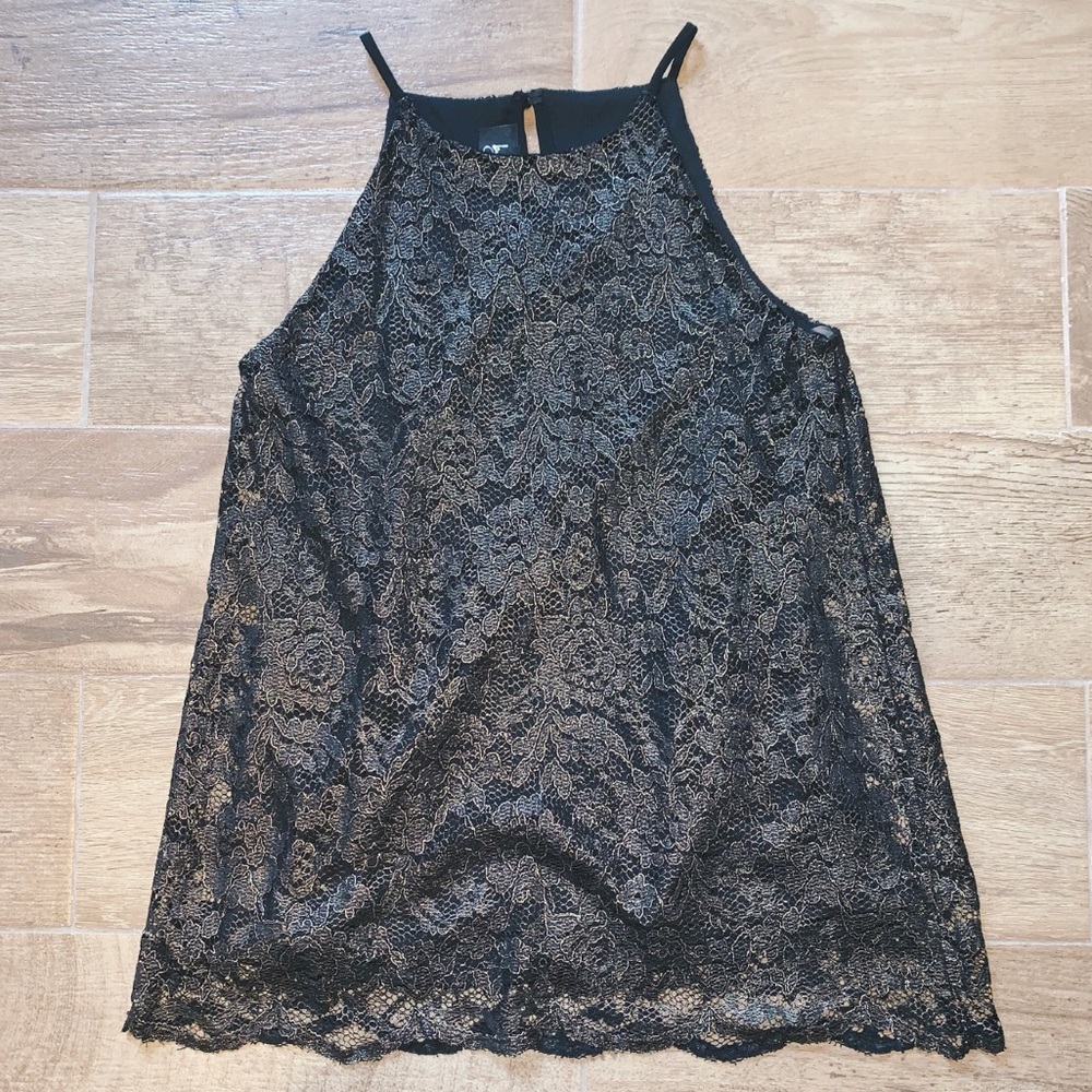 By & By Lace Crochet High Neck Tank | Juniors XS